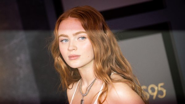 玖联优配 《怪奇物语》女主或成托比版蜘蛛侠女儿，新战衣造型刷爆热搜